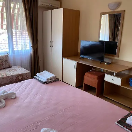 Guest House Prima 2* נסבר